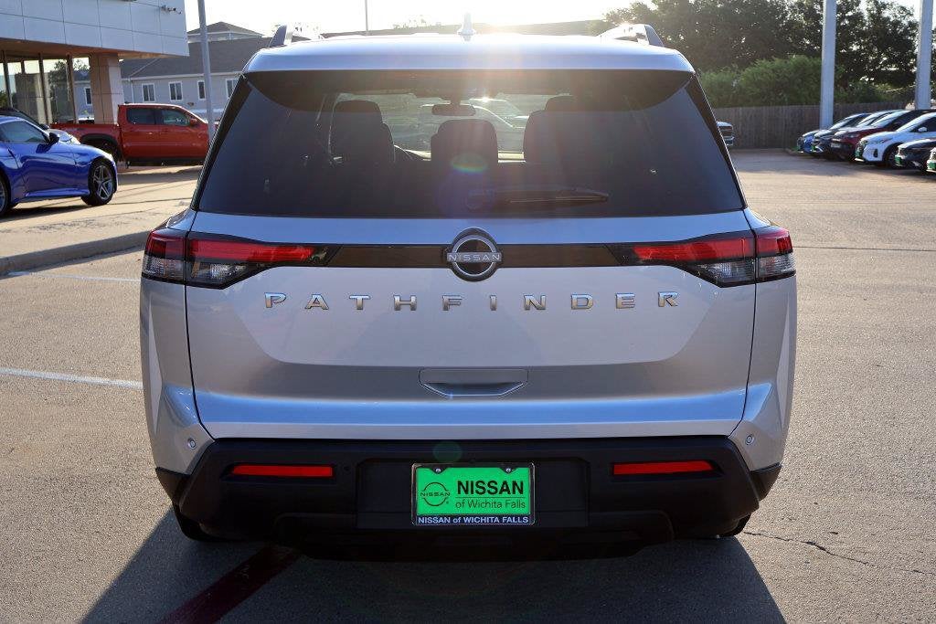2025 Nissan Pathfinder SV FWD