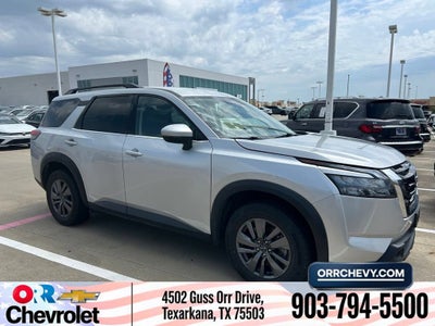 2025 Nissan Pathfinder SV FWD