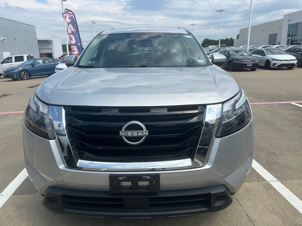2025 Nissan Pathfinder SV FWD