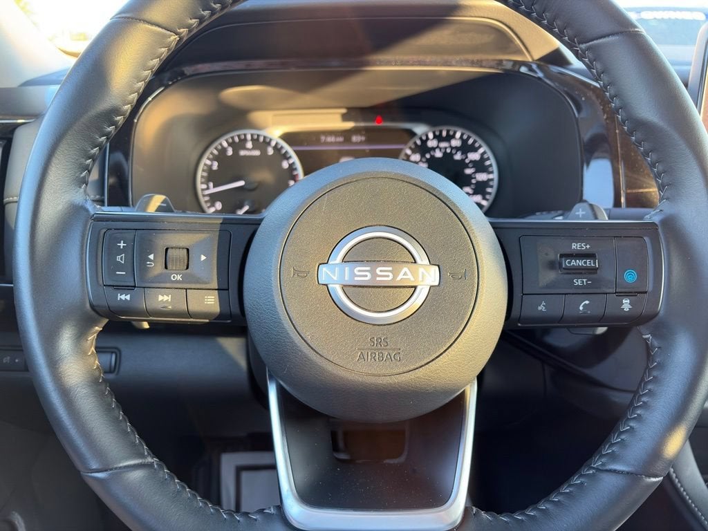 2025 Nissan Pathfinder SV FWD