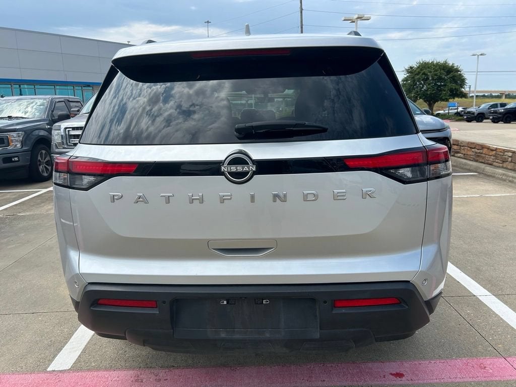 2025 Nissan Pathfinder SV FWD