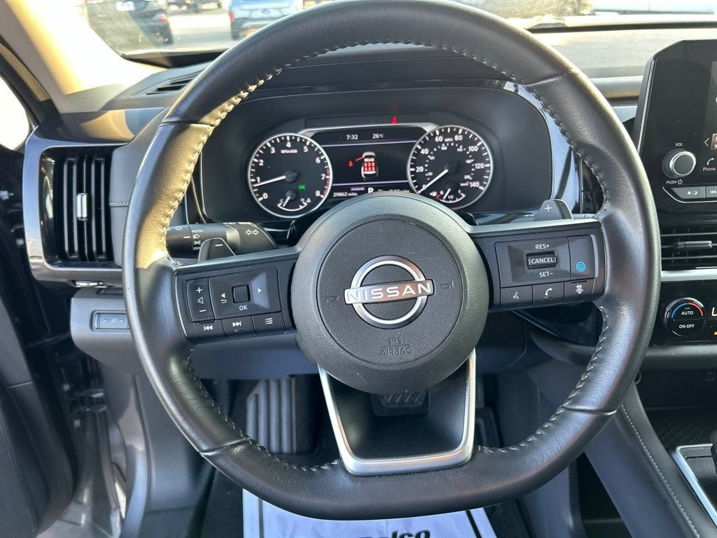 2025 Nissan Pathfinder SV FWD