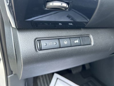 2025 Nissan Pathfinder SV FWD