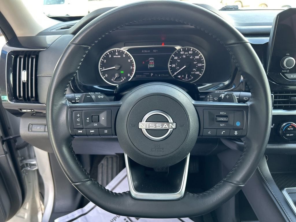 2025 Nissan Pathfinder SV FWD