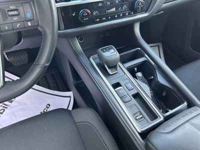 2025 Nissan Pathfinder SV FWD