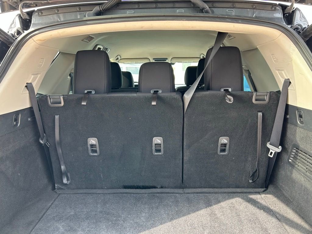 2025 Nissan Pathfinder SV FWD