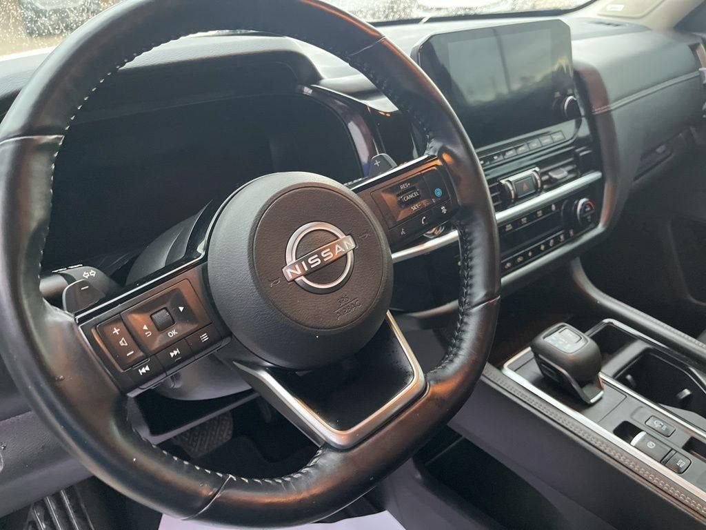 2024 Nissan Pathfinder Platinum FWD