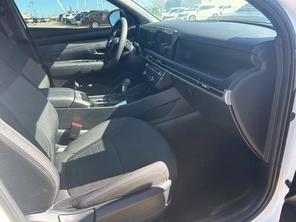 2025 Hyundai Santa Cruz SE