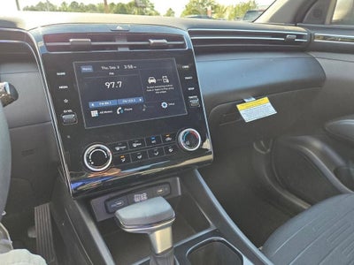 2024 Hyundai Santa Cruz SE