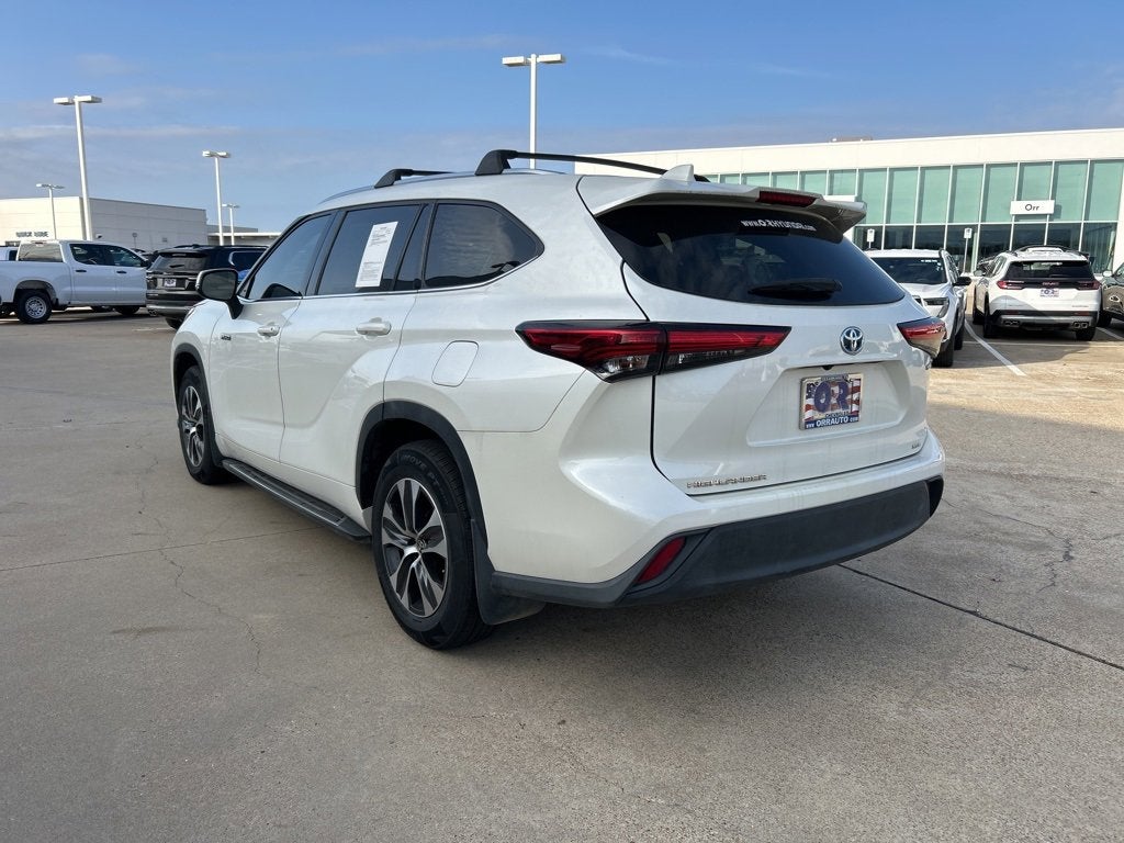 2020 Toyota Highlander Hybrid XLE