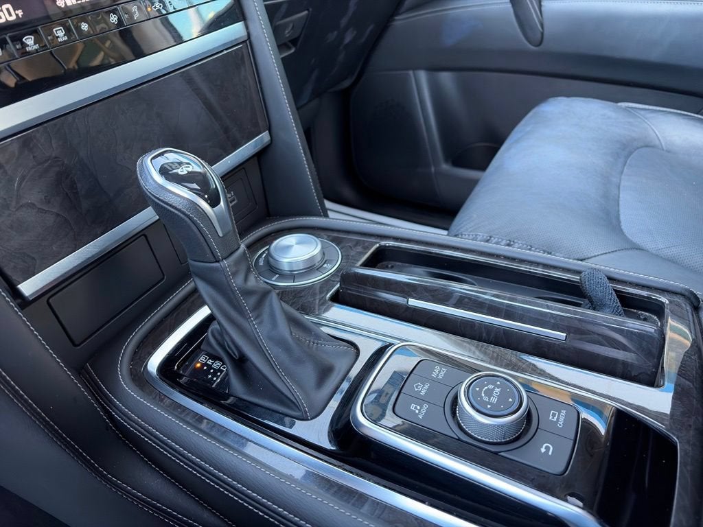 2024 INFINITI QX80 LUXE