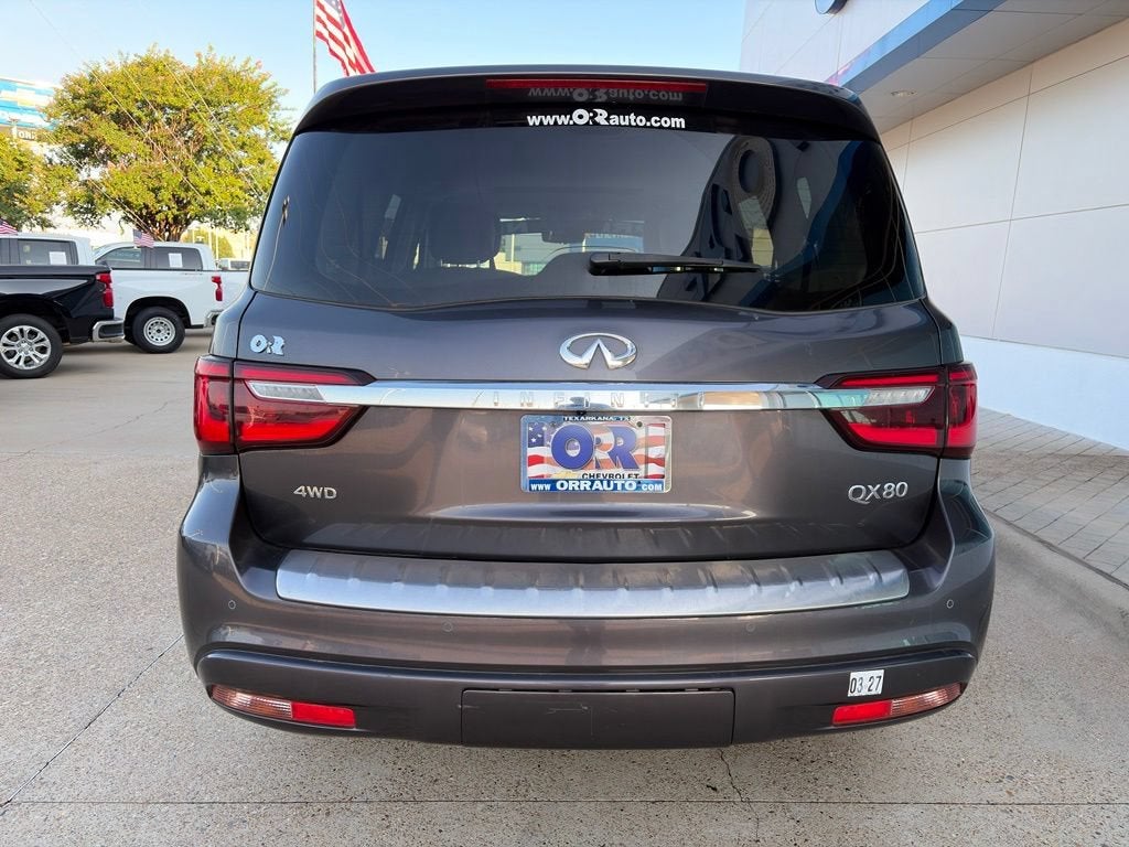 2024 INFINITI QX80 LUXE