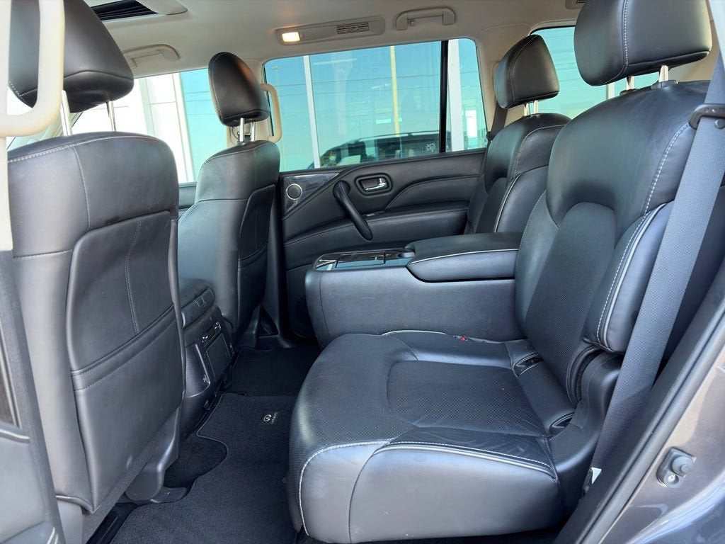 2024 INFINITI QX80 LUXE