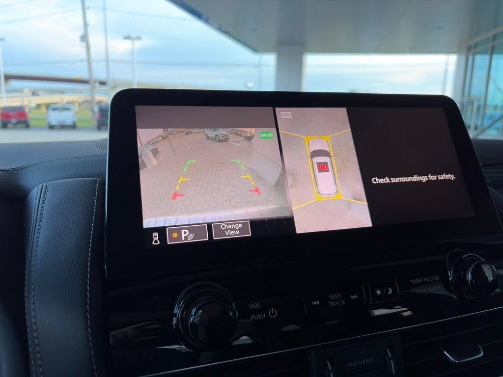 2024 INFINITI QX80 SENSORY AWD