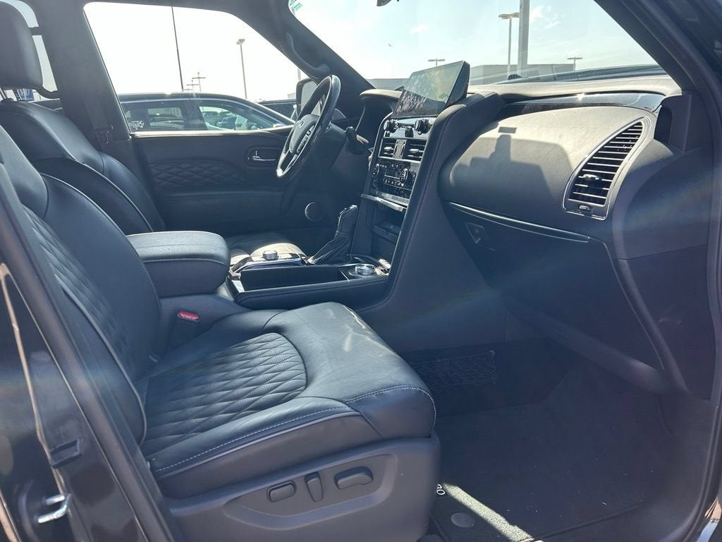 2024 INFINITI QX80 SENSORY AWD