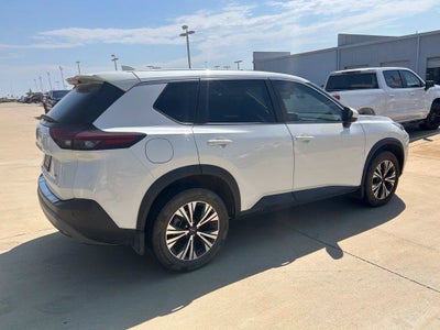 2023 Nissan Rogue SV FWD
