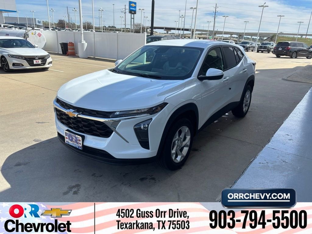 2026 Chevrolet Trax LS