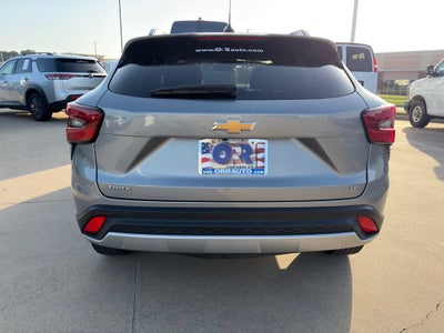 2025 Chevrolet Trax LT