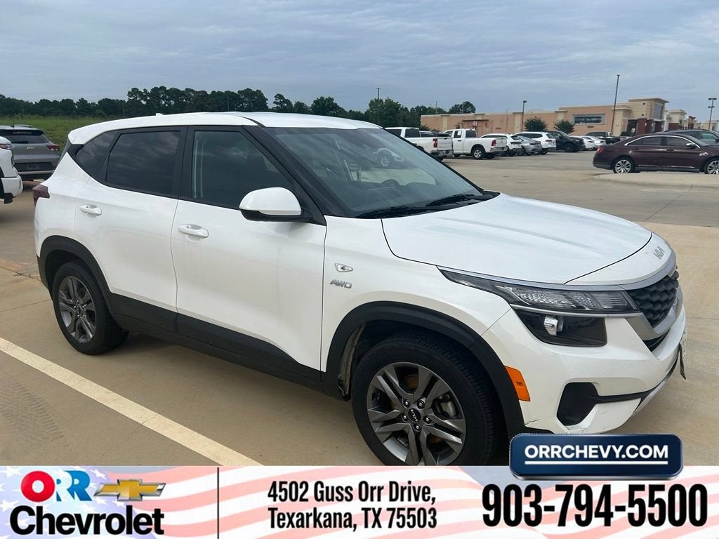 2023 Kia Seltos 2.0 LX AWD's photo