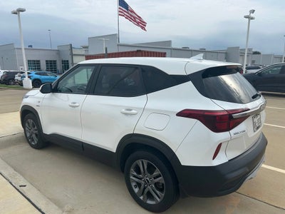 2023 Kia Seltos LX