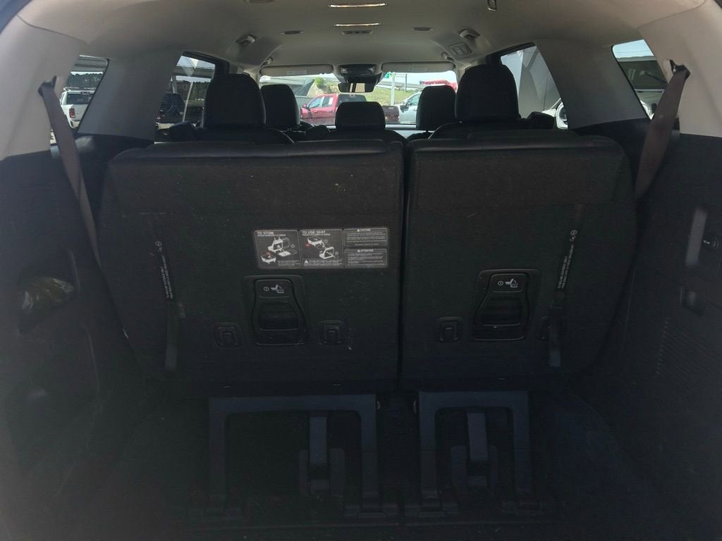 2022 Kia Carnival MPV LX Seat Package