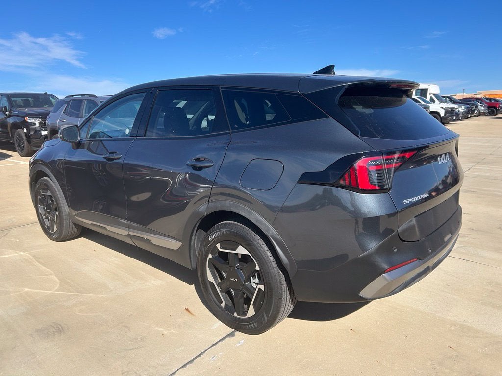 2026 Kia Sportage Hybrid S