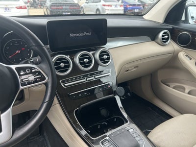 2022 Mercedes-Benz GLC 300 SUV