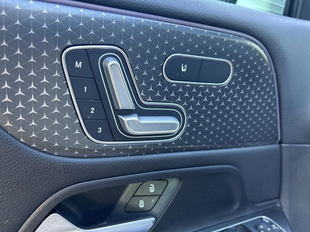 2024 Mercedes-Benz GLB GLB 250