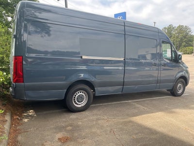 2019 Mercedes-Benz Sprinter Van 2500 HIGH ROOF 17