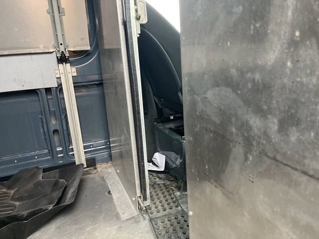 2019 Mercedes-Benz Sprinter Van 2500 HIGH ROOF 17