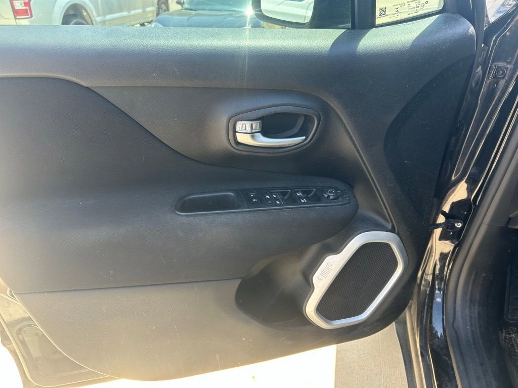 2020 Jeep Renegade Latitude FWD