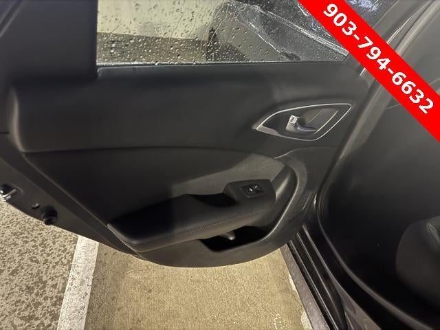 2015 Chrysler 200 4dr Sdn Limited FWD