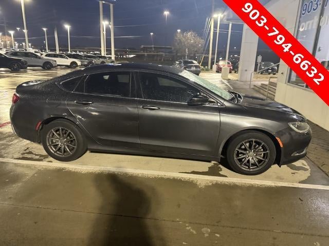 2015 Chrysler 200 4dr Sdn Limited FWD