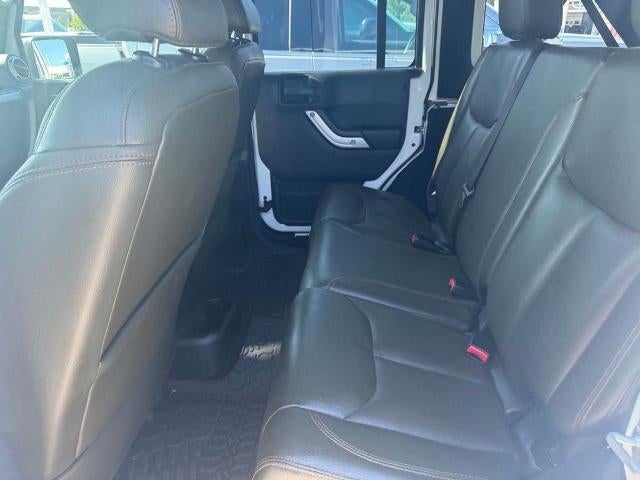 2016 Jeep Wrangler Unlimited 4WD 4dr Sahara