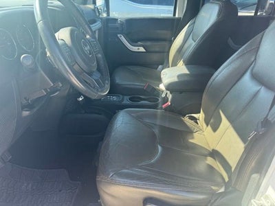 2016 Jeep Wrangler Unlimited 4WD 4dr Sahara