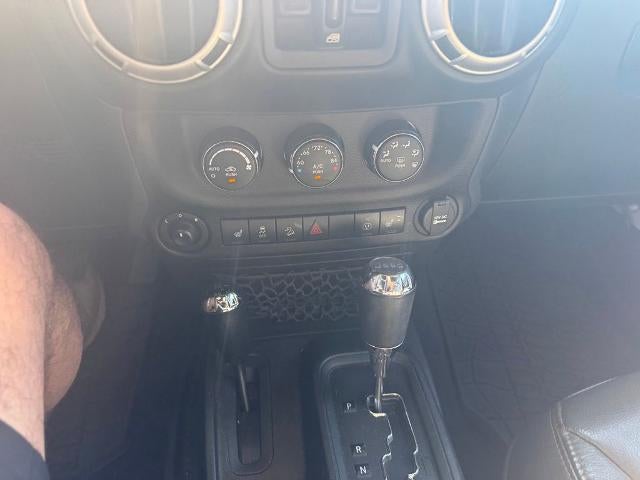 2016 Jeep Wrangler Unlimited 4WD 4dr Sahara
