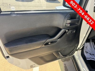 2012 Jeep Wrangler Unlimited 4WD 4dr Sahara