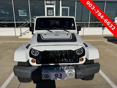 2012 Jeep Wrangler Unlimited 4WD 4dr Sahara