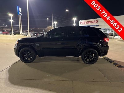 2017 Jeep Grand Cherokee Altitude 4x2 *Ltd Avail*