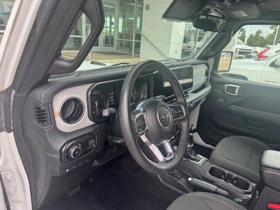2024 Jeep Wrangler 4xe Sahara 4x4