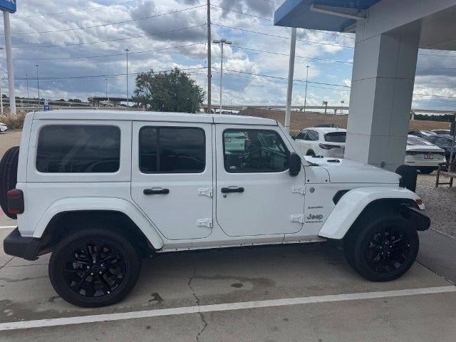 2024 Jeep Wrangler 4xe Sahara 4x4