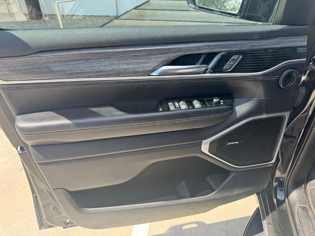 2024 Jeep Wagoneer L Series II 4x2 *Ltd Avail*