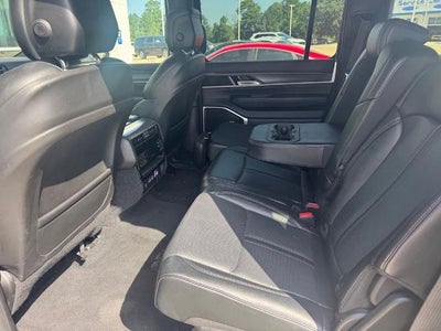 2024 Jeep Wagoneer L Series II 4x2 *Ltd Avail*