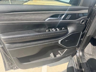 2024 Jeep Wagoneer L Series II 4x2 *Ltd Avail*