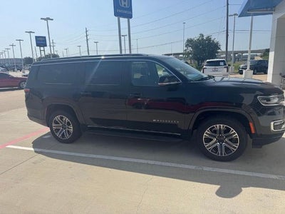 2024 Jeep Wagoneer L Series II 4x2 *Ltd Avail*