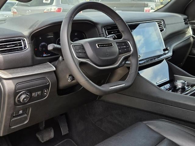 2023 Jeep Wagoneer L Series II 4x2