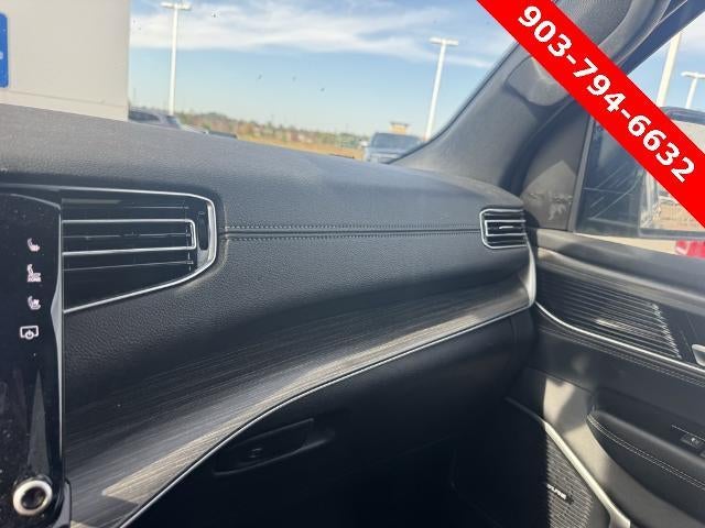 2024 Jeep Wagoneer L Series II 4x2 *Ltd Avail*