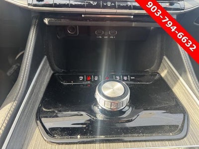 2024 Jeep Wagoneer L Series II 4x2 *Ltd Avail*