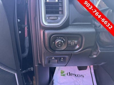 2022 RAM 1500 Laramie 4x4 Crew Cab 5'7" Box