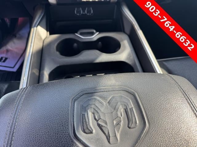 2022 RAM 1500 Laramie 4x4 Crew Cab 5'7" Box